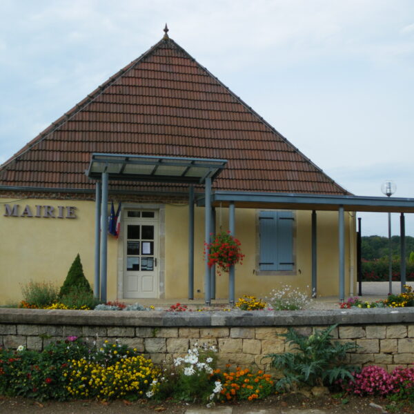 village de Pleure