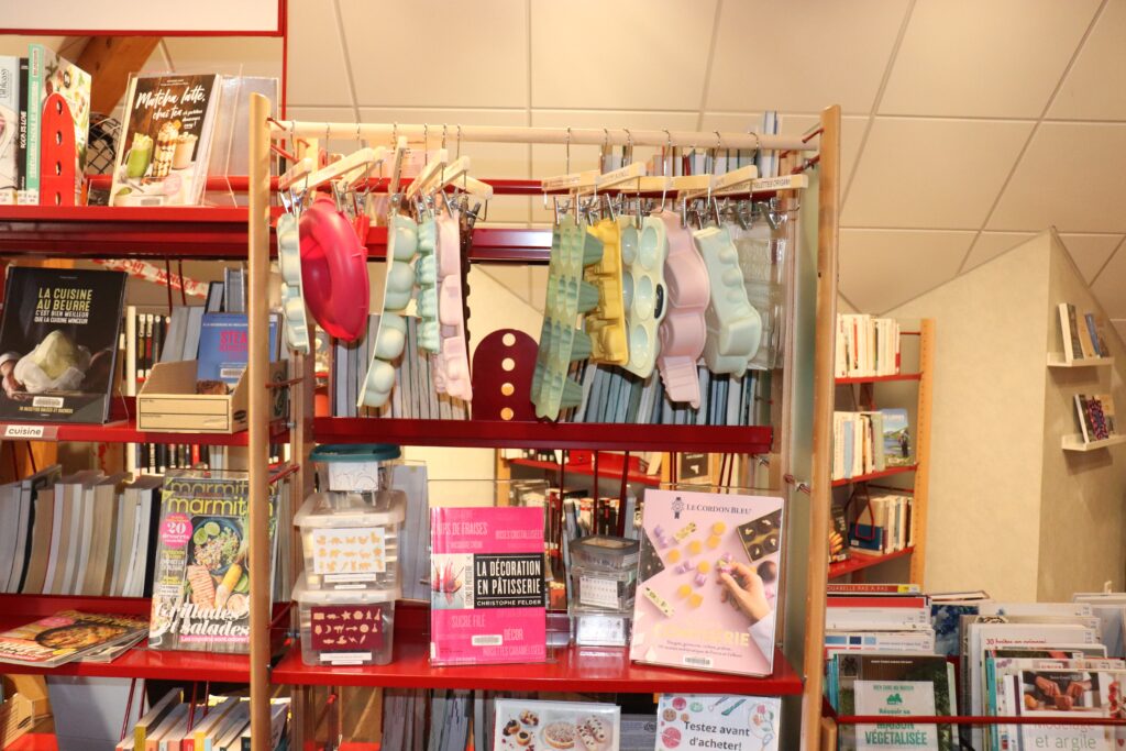 Etagère à pâtisserie